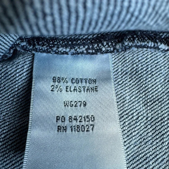 Boden Women’s Blue Denim Skirt with Red Stitching Pockets Zipper/Button Closure‎ - Picture 9 of 9